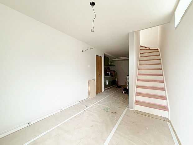 豊かな居住性と、安心感を満たすクオリティが見事に調和した住空間。