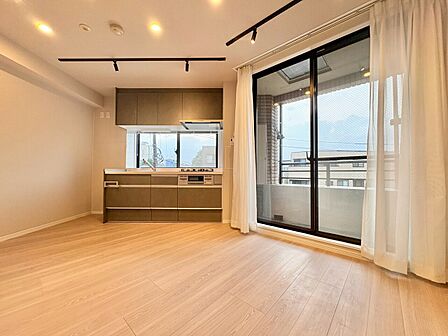 「空間が織り成すひとつ先の住み心地」を演出します。