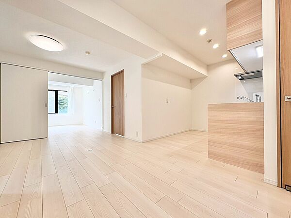 居心地の良い空気感は、暮らしのステージを彩り、心からのやすらぎと満足感を与えてくれます。