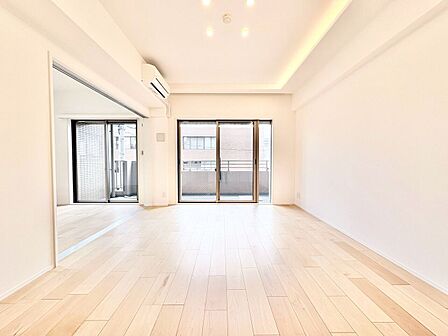 居心地の良い空気感は、暮らしのステージを彩り、心からのやすらぎと満足感を与えてくれます。