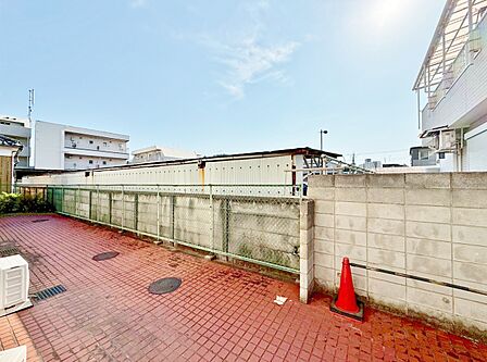 頬をなでる、優しい風を感じることが出来ます。