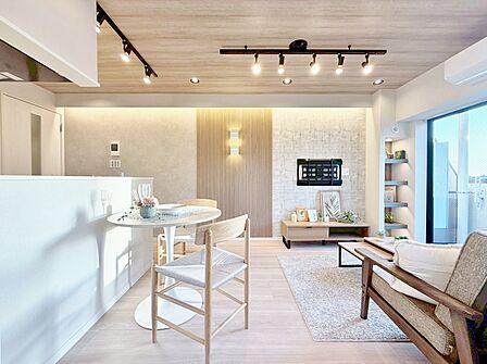 居心地の良い空気感は、暮らしのステージを彩り、心からのやすらぎと満足感を与えてくれます。