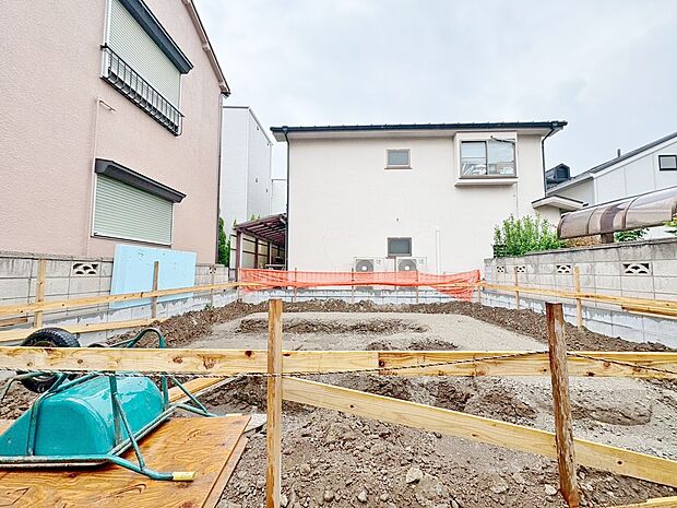 【建築中】外観の美しさだけでなくそこに住まうご家族様の心地良さを最優先しています。