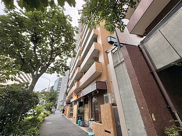 現地に足をお運びいただいた際には、周辺散策などをお勧めいたします。