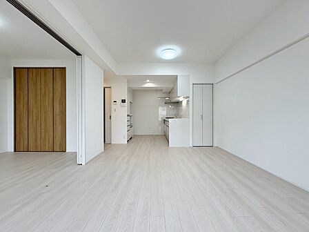 豊かな居住性と、安心感を満たすクオリティが見事に調和した住空間。