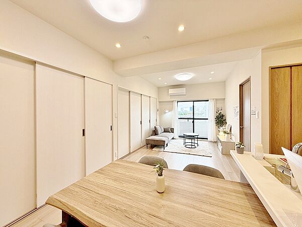 「空間が織り成すひとつ先の住み心地」を演出します。