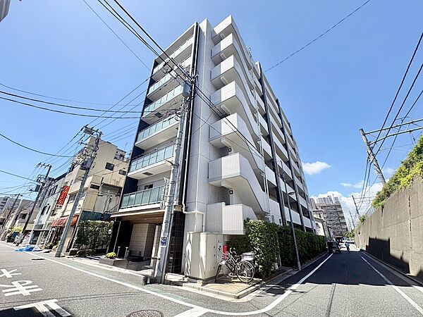 現地に足をお運びいただいた際には、周辺散策などをお勧めいたします。