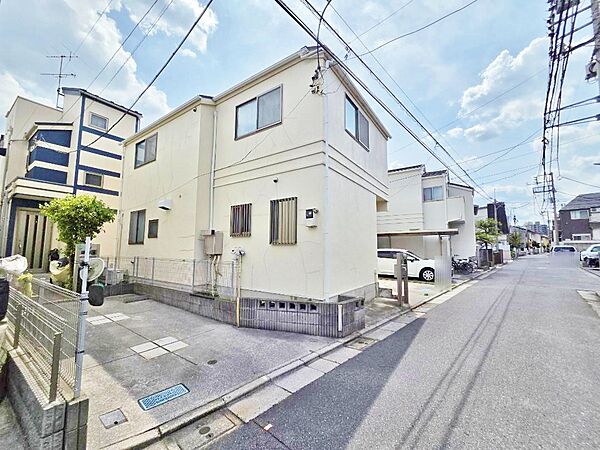 現地に足をお運びいただいた際には、周辺散策などをお勧めいたします。