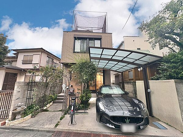 現地に足をお運びいただいた際には、周辺散策などをお勧めいたします。