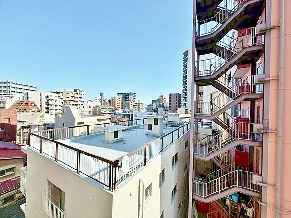 頬をなでる、優しい風を感じることが出来ます。