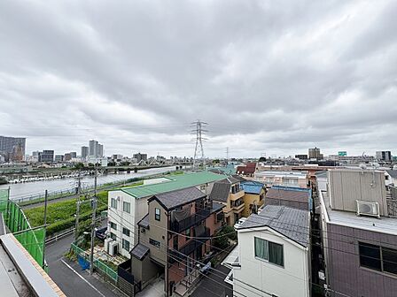 頬をなでる、優しい風を感じることが出来ます。