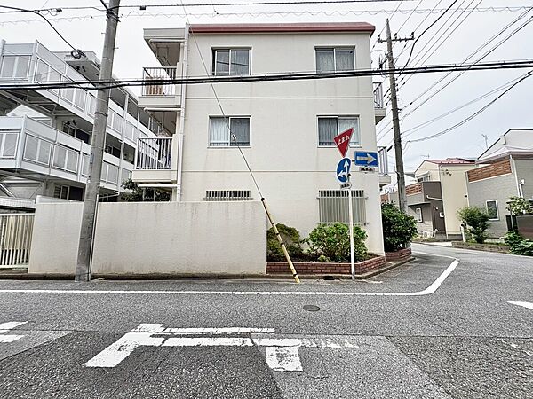 ライフプランニングからローンまで、一貫してご説明させていただきます。お気軽にお問い合わせくださいませ。
