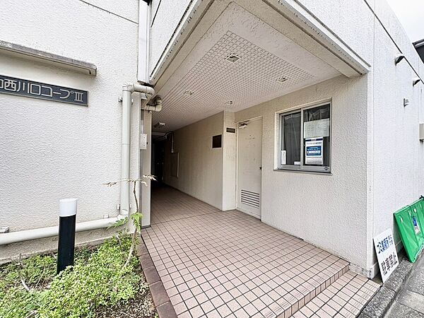 外と内をつなぐエントランスは、まさに顔となる場所。