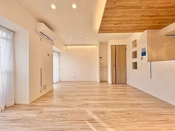 居心地の良い空気感は、暮らしのステージを彩り、心からのやすらぎと満足感を与えてくれます。