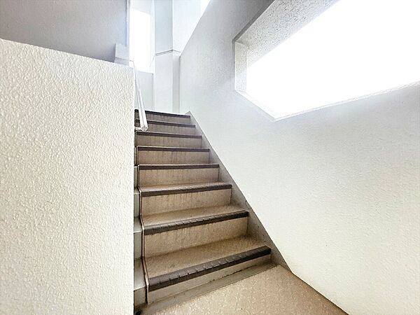 大切に管理されてきたマンションならではの、良好な管理体制が伺えます。