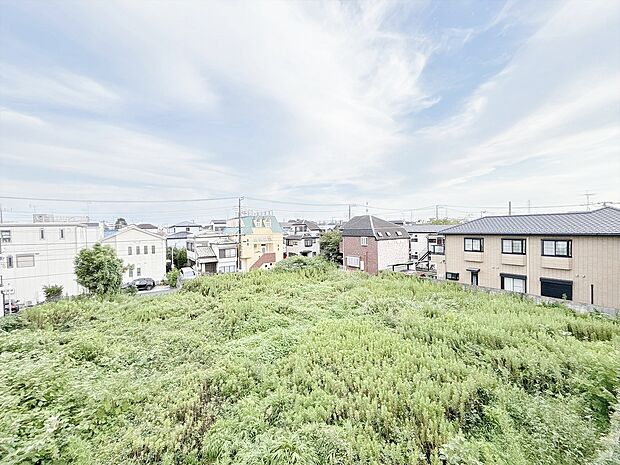 頬をなでる、優しい風を感じることが出来ます。