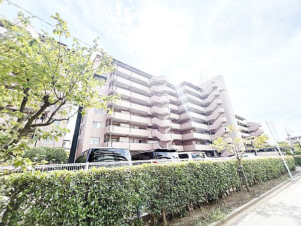 現地に足をお運びいただいた際には、周辺散策などをお勧めいたします。