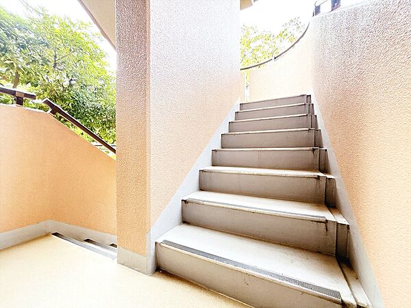 大切に管理されてきたマンションならではの、良好な管理体制が伺えます。