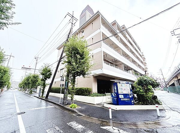 現地に足をお運びいただいた際には、周辺散策などをお勧めいたします。