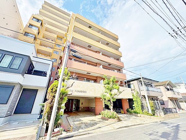 現地に足をお運びいただいた際には、周辺散策などをお勧めいたします。
