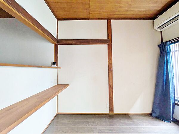 飾り過ぎないシンプルな内装と偏り過ぎないデザインで統一しました。