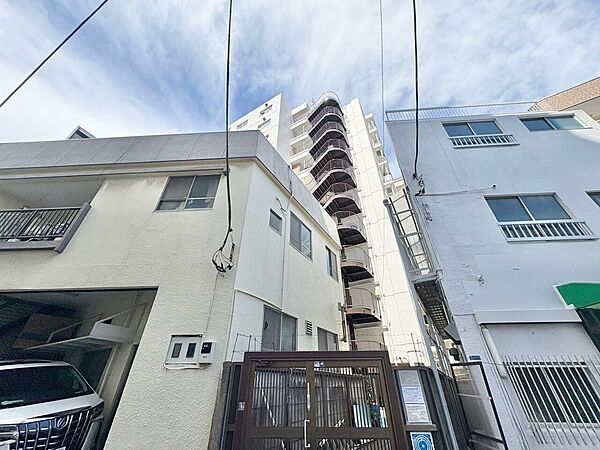 現地に足をお運びいただいた際には、周辺散策などをお勧めいたします。