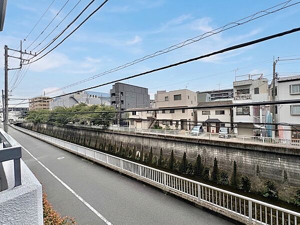 バルコニーを拡大表示