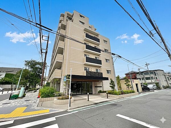 現地に足をお運びいただいた際には、周辺散策などをお勧めいたします。