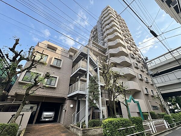 ライフプランニングからローンまで、一貫してご説明させていただきます。お気軽にお問い合わせくださいませ。