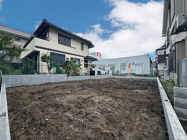 ライフプランニングからローンまで、一貫してご説明させていただきます。お気軽にお問い合わせくださいませ。