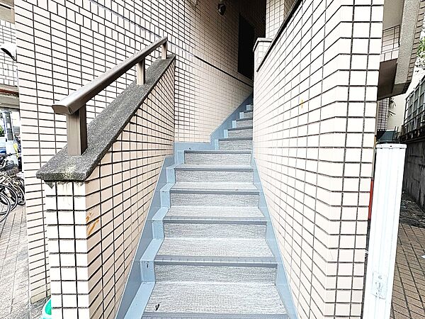 大切に管理されてきたマンションならではの、良好な管理体制が伺えます。