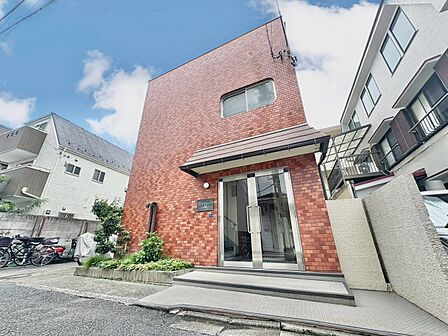 ライフプランニングからローンまで、一貫してご説明させていただきます。お気軽にお問い合わせくださいませ。