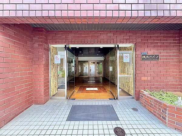 エントランスを拡大表示