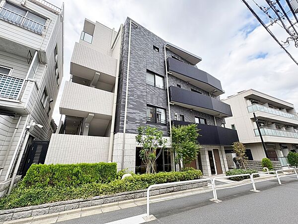 現地に足をお運びいただいた際には、周辺散策などをお勧めいたします。