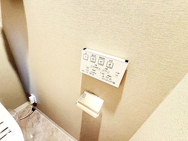 操作しやすいパネルです。