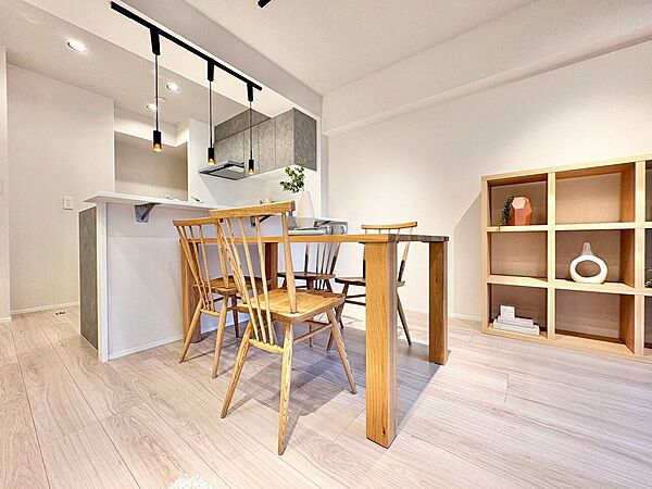 「空間が織り成すひとつ先の住み心地」を演出します。