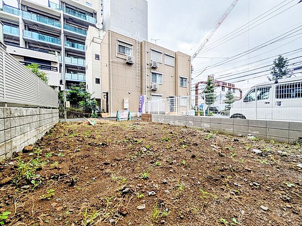 現地に足をお運びいただいた際には、周辺散策などをお勧めいたします。