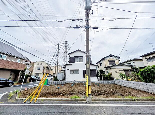 現地に足をお運びいただいた際には、周辺散策などをお勧めいたします。