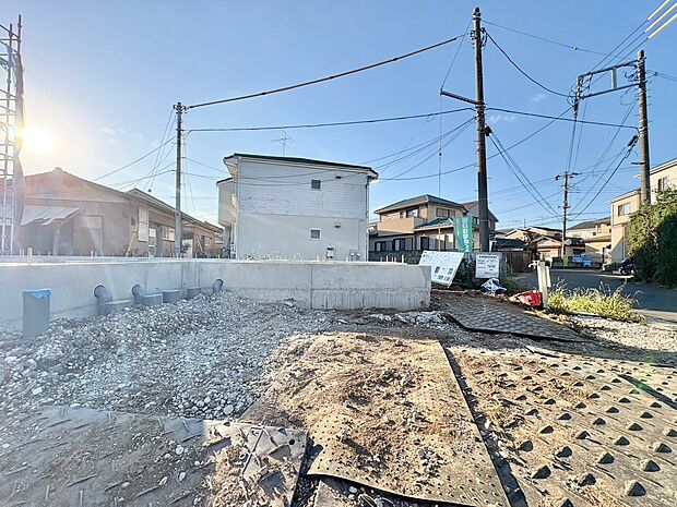 現地に足をお運びいただいた際には、周辺散策などをお勧めいたします。