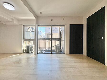 豊かな居住性と、安心感を満たすクオリティが見事に調和した住空間。