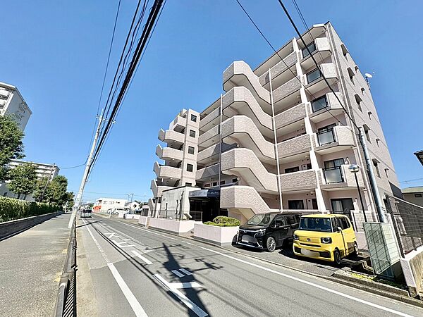 現地に足をお運びいただいた際には、周辺散策などをお勧めいたします。