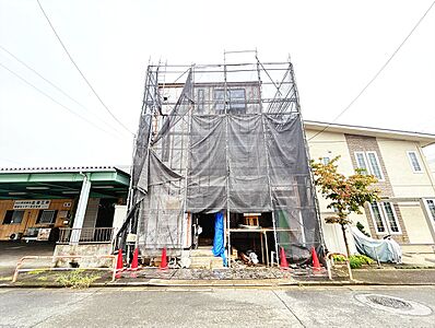 外観：資料には掲載していない情報が、現地にはたくさんあります。是非一度、現地をご確認ください。