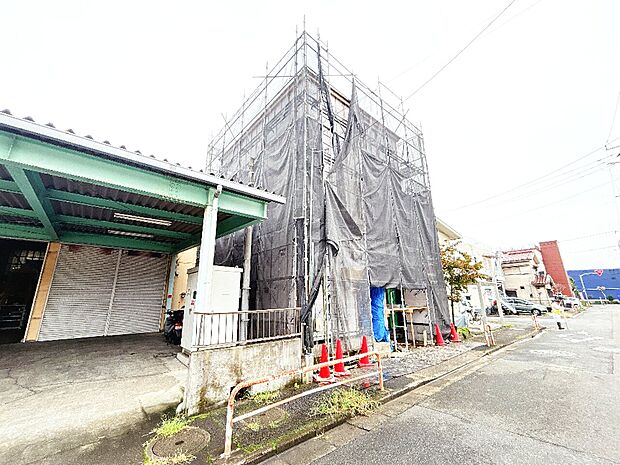 ライフプランニングからローンまで、一貫してご説明させていただきます。お気軽にお問い合わせくださいませ。