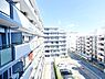 バルコニー：窓を開けると広がる青空。心をリフレッシュして日々を過ごしていきましょう。