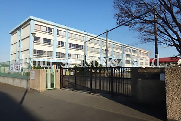 円蔵小学校まで約499m