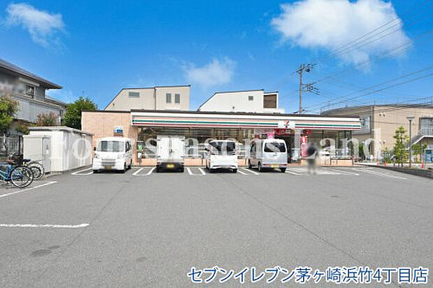 セブンイレブン茅ケ崎浜竹4丁目店まで約165m