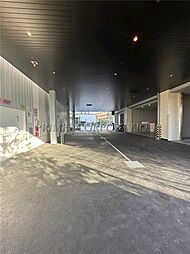 26 / 37