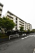 ＵＲ都市機構シティハイツ南大沢４—１０—７号棟 1階 築41年7ヶ月の賃貸物件