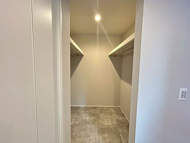 ウォークインクローゼット