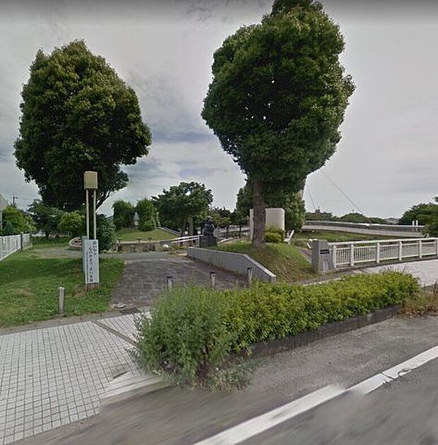 ふれあい公園 1050m